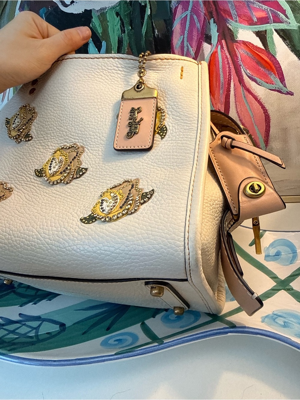 Preowned Authentic Coach 1941 Rogue 25 with floral appliqué chalk - Picture 9 of 16